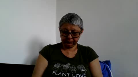 atikaarea online show from May 11, 9:11 am