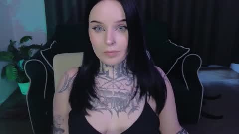 online every day between 10am-23pm online show from March 27, 1:40 am