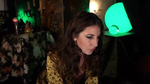 Audrey online show from October 27, 2:29 am