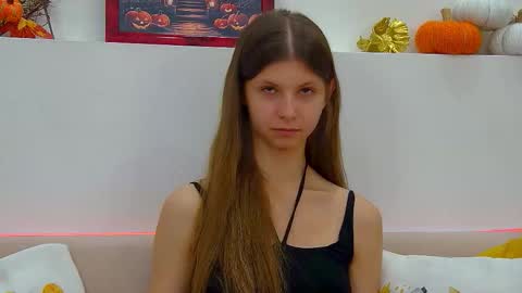 Audrey online show from October 24, 8:32 am