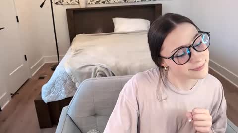 Miss Audrey online show from January 26, 9:29 pm