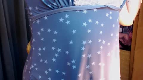 Miss awra online show from March 4, 5:32 am