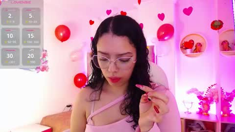 Aurora online show from February 24, 4:15 am