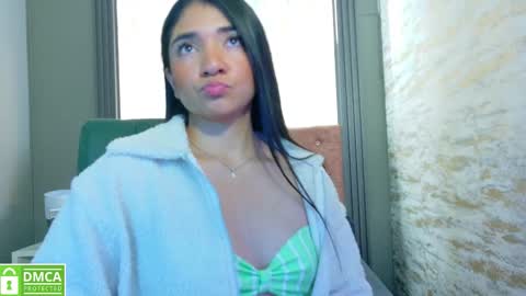 Aurora online show from October 1, 4:06 am