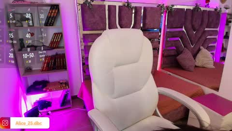 Aurora online show from January 19, 10:17 am