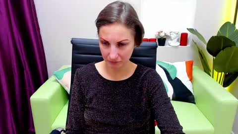 Aurora online show from December 14, 3:36 pm