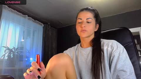 Ava online show from February 6, 12:48 pm