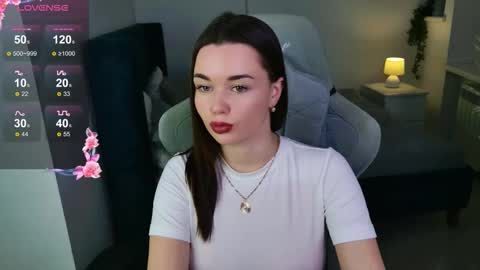 Ava online show from September 23, 4:38 pm