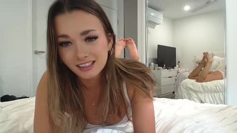 Ava Brooks online show from September 30, 11:09 pm