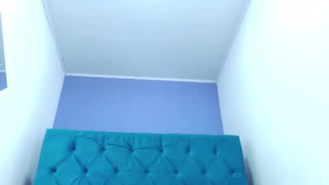 avalericherrycm101 online show from October 11, 4:28 am