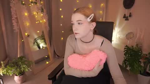  Ava  online show from October 1, 2:55 pm