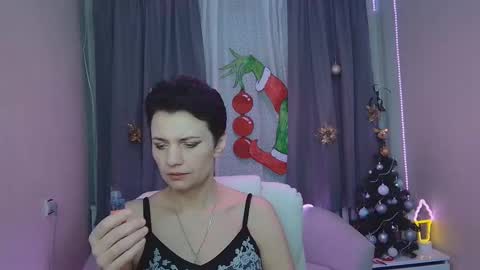 avasaturnian online show from January 15, 8:20 am