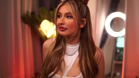 Carina online show from February 27, 10:42 pm