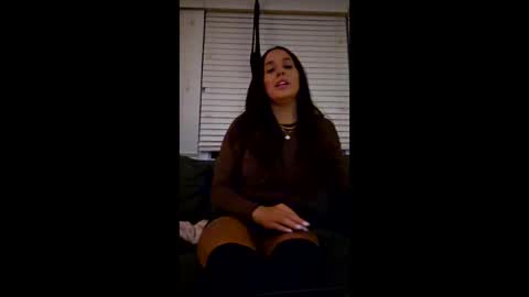 Ava online show from December 18, 11:09 pm