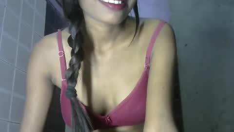 avery_lust01 online show from March 19, 6:40 am