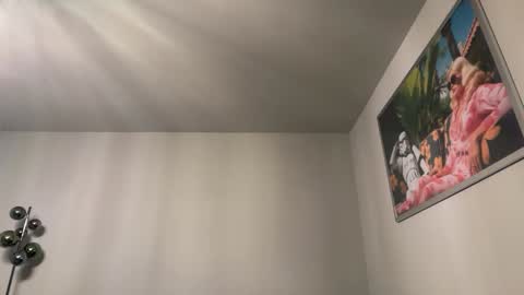 avie3 online show from March 30, 9:03 pm