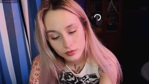 Aviva online show from November 7, 7:08 pm