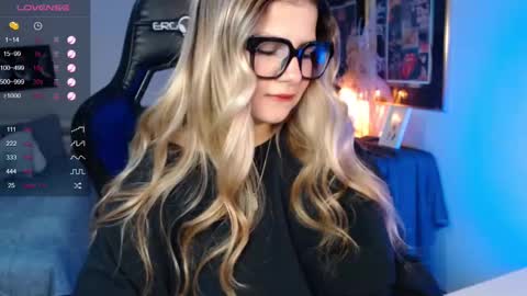 Avrill Morgan online show from February 20, 6:57 pm