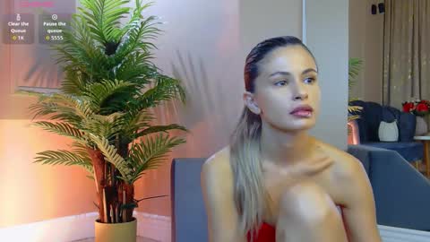 AVRILL CYRUX online show from September 11, 7:09 am