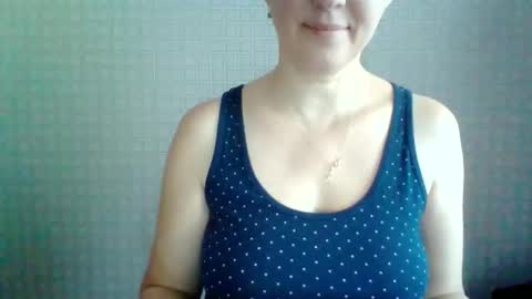 awesomeladyy online show from January 16, 10:00 am