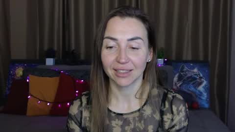 Jully online show from February 22, 5:42 pm