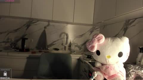 Ayesha online show from February 2, 7:02 pm