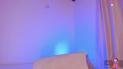 Aylin  online show from February 5, 7:50 am