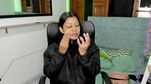 aysha_winxx online show from January 16, 3:57 am