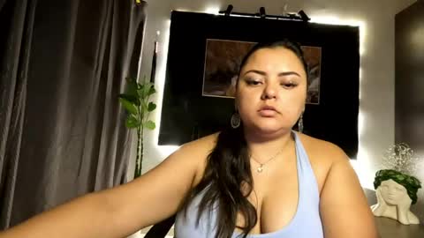 Goddess Azara online show from May 31, 6:20 pm