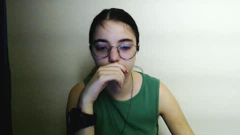 azumi_chan_ online show from December 13, 10:38 pm