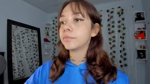 azumi saan online show from January 12, 2:39 am