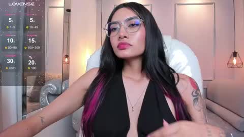 Azura online show from September 16, 11:46 pm