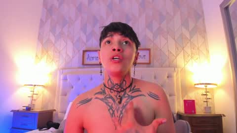 Anny online show from April 15, 8:15 am