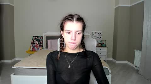 Monica online show from September 30, 1:55 am