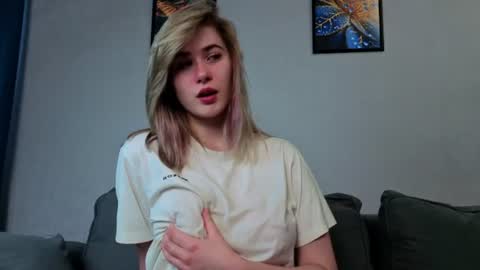 Kate online show from June 25, 5:12 am