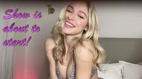 Baby Tavia online show from March 7, 4:11 pm