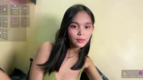 clara online show from May 16, 11:53 am