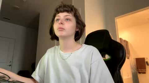 babybray online show from February 10, 9:04 pm