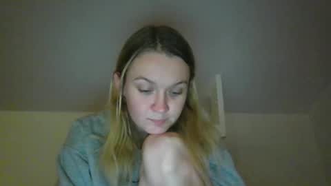 babykay03 online show from November 27, 6:27 am