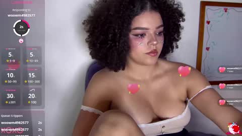 Baby Lee W online show from February 18, 6:39 pm