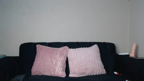 babyluciax online show from July 9, 6:32 pm