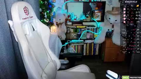 Lin online show from December 17, 4:22 pm