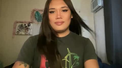 AMARA - FOLLOW ME AND THUMBS UP online show from March 20, 3:44 am