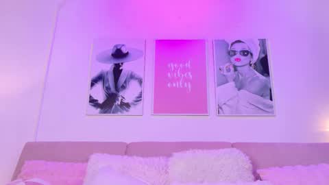 Bahia Marquez online show from October 1, 3:50 pm