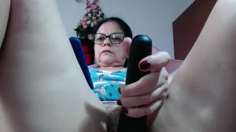 sandra online show from November 24, 4:09 pm