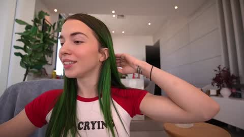 Bailey online show from December 3, 1:10 pm