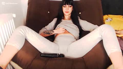 Amy online show from December 5, 1:58 am