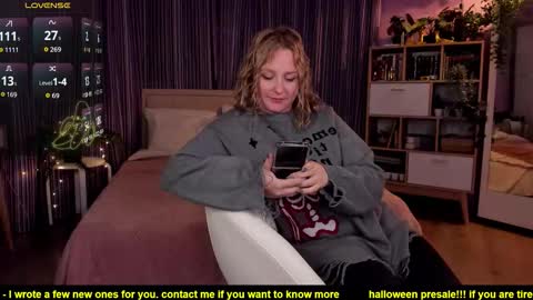 Allie online show from October 18, 5:26 pm