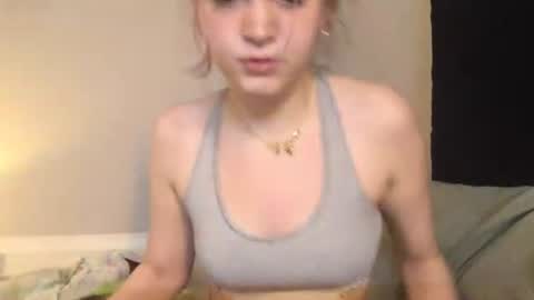 bansam1738 online show from July 4, 1:34 am