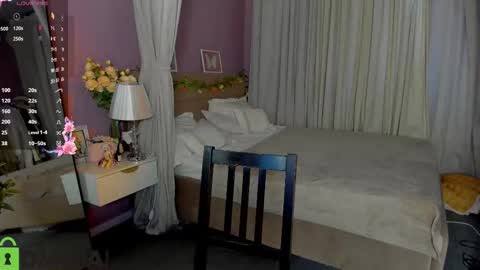 barbara_dunnn online show from March 15, 9:33 am